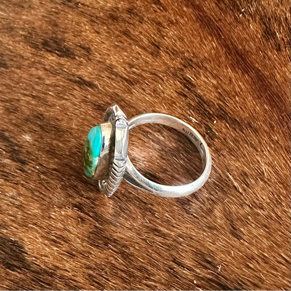 Sterling Silver and Turquoise Native Ring NWOT - Picture 4 of 15